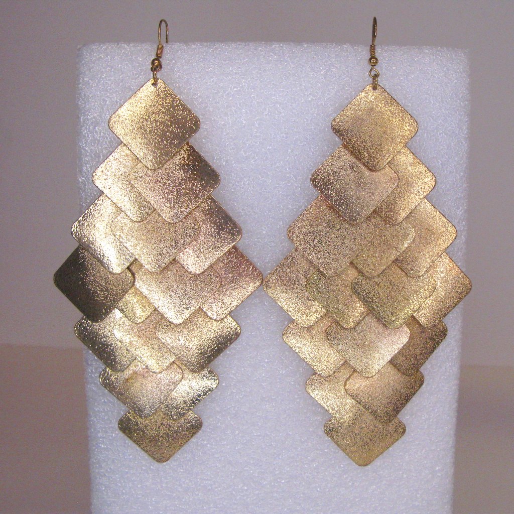 Large Layered Textured Gold Tone Diamond Shape Dangle Pierced Earrings